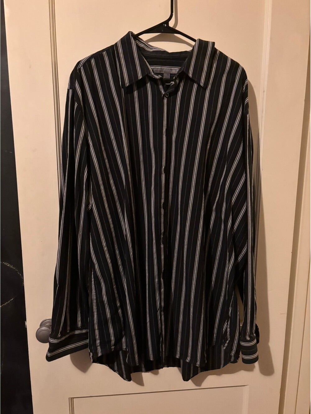 Black striped button front blouse XXL